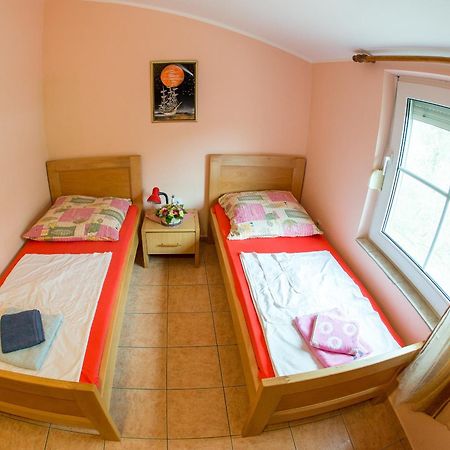 Guest House Almond Becici  Exterior photo