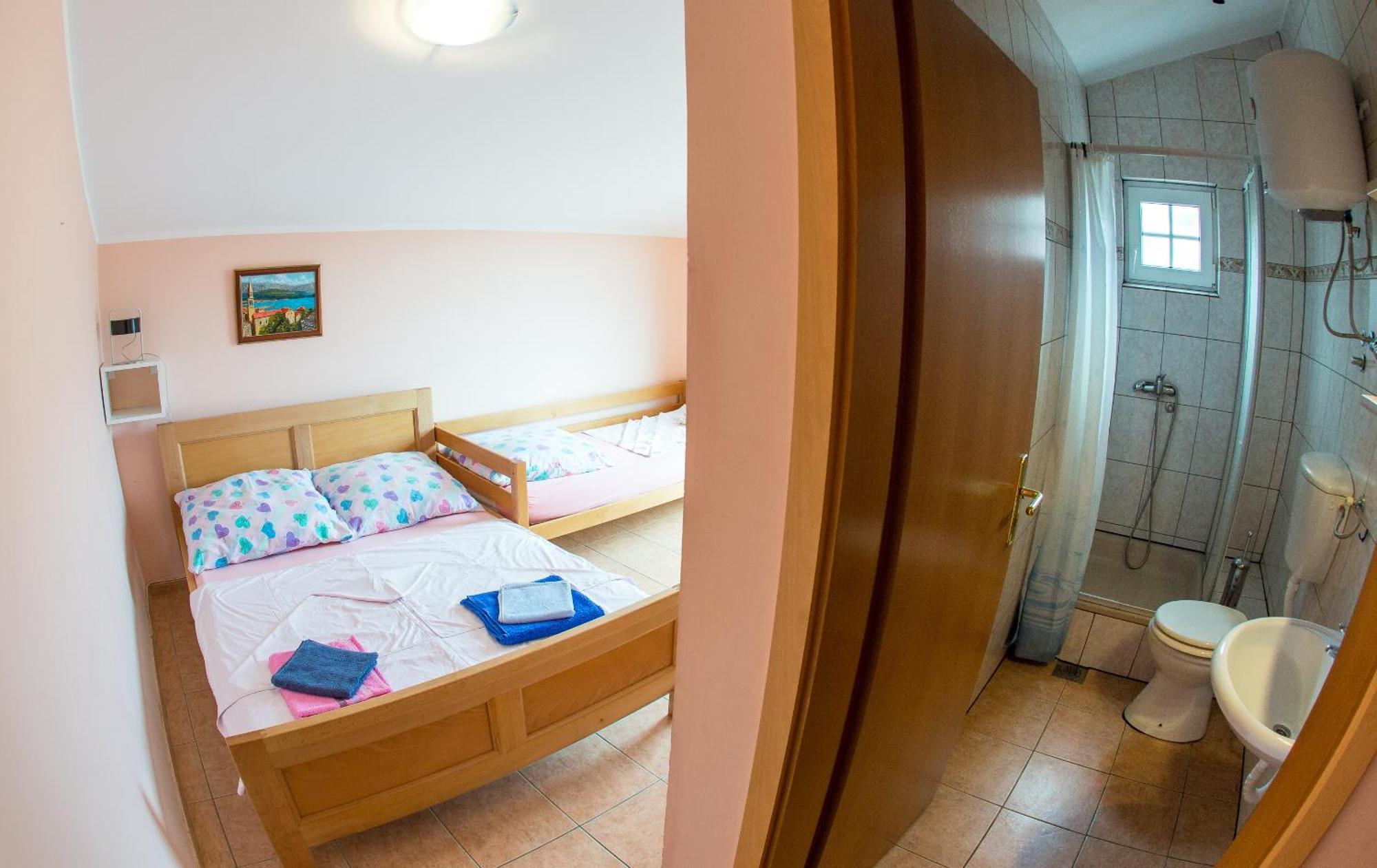 Guest House Almond Becici  Room photo
